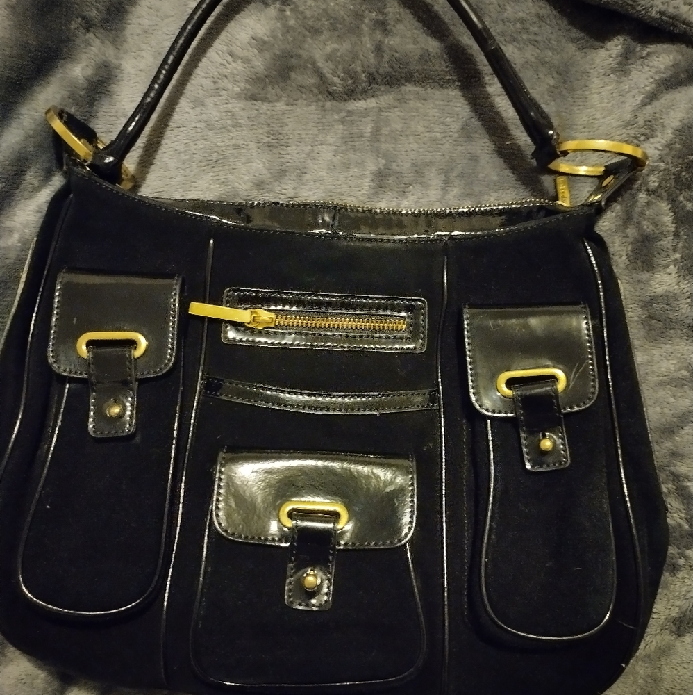 Charles David Black Medium Purse